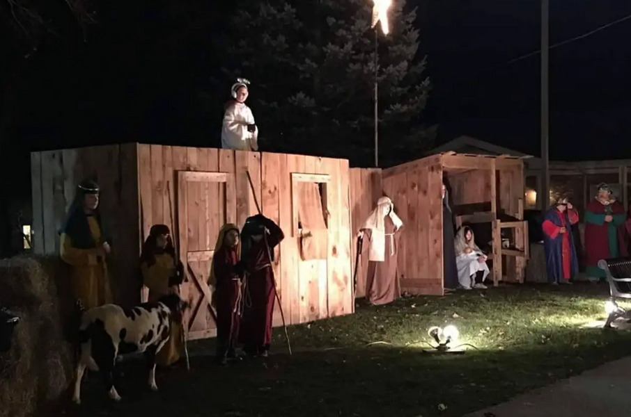 Live Nativity Scene